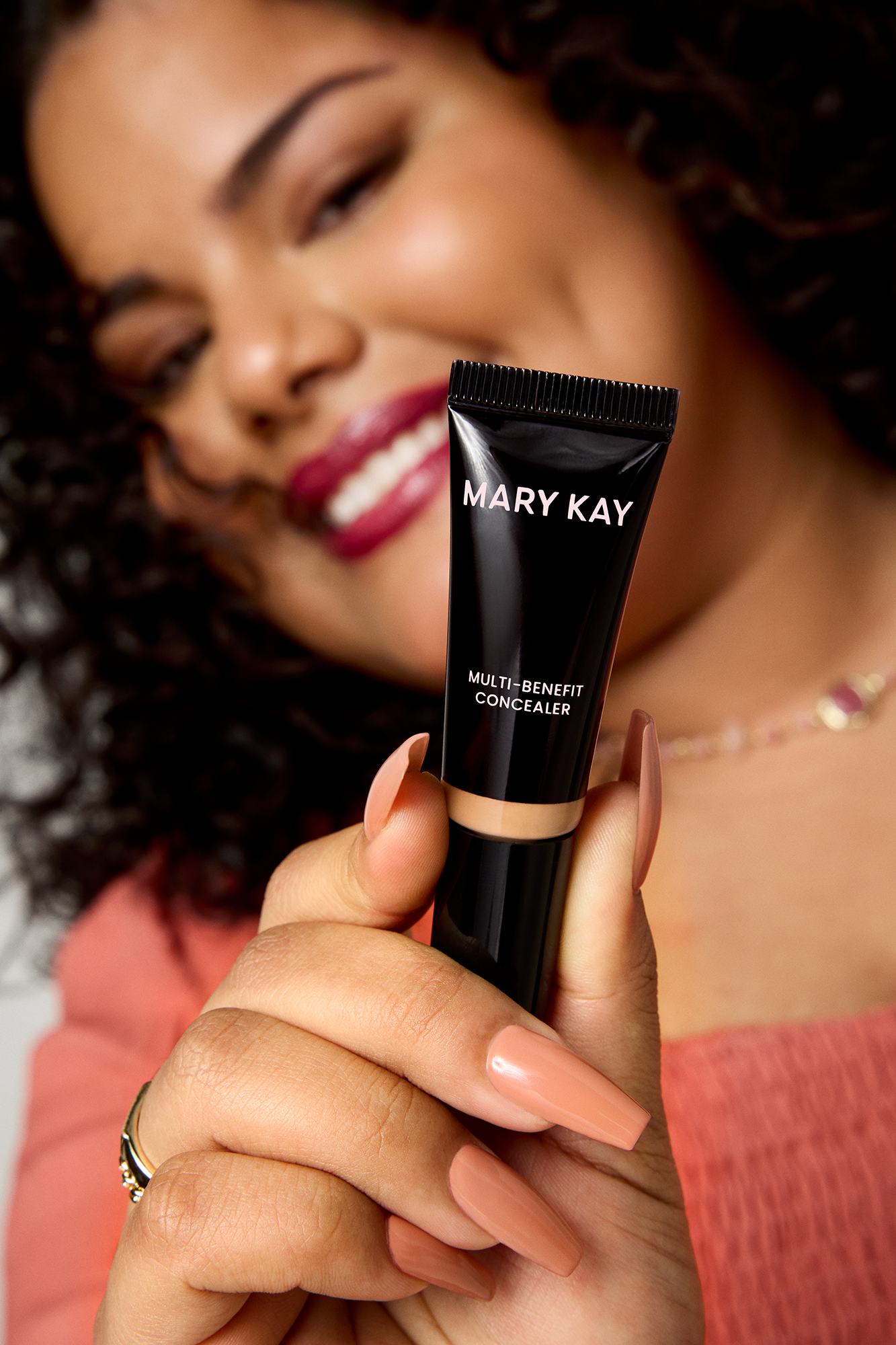 Corrector para Ojos Multibeneficios Mary Kay
